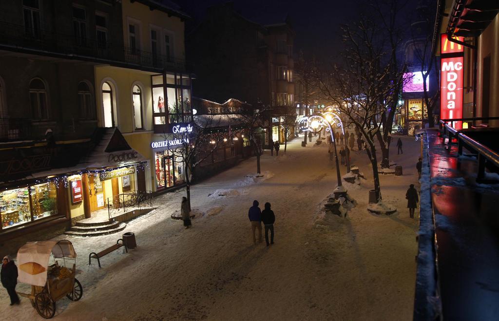 Apartamenty Krupowki 24 Zakopane Rum bild