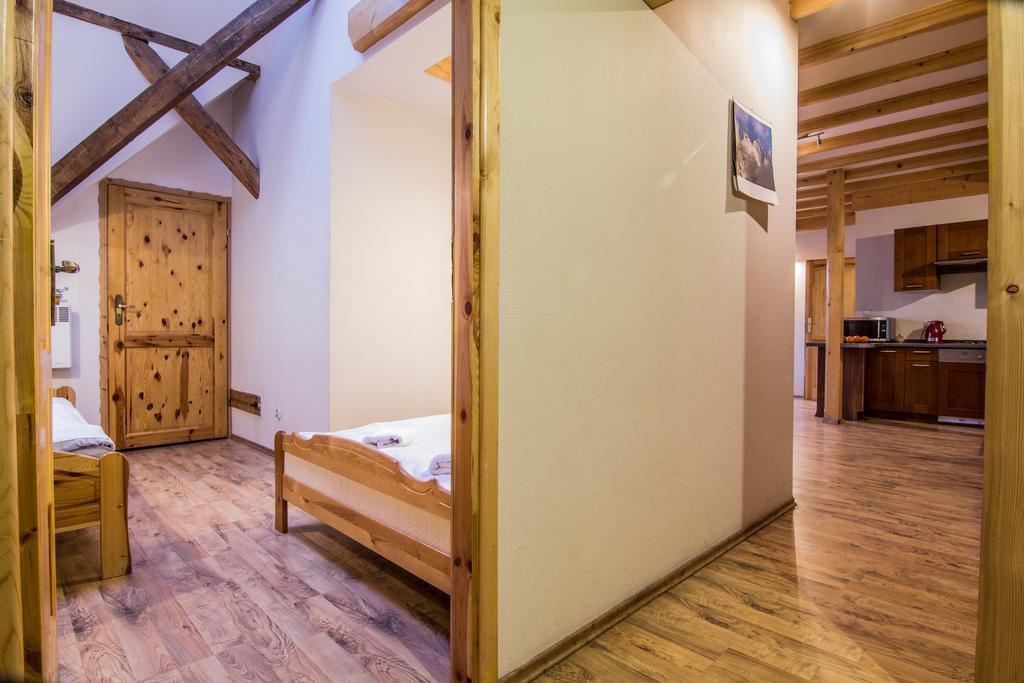 Apartamenty Krupowki 24 Zakopane Rum bild