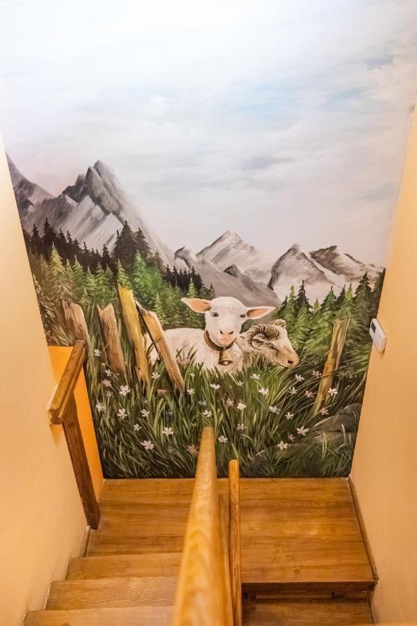 Apartamenty Krupowki 24 Zakopane Exteriör bild